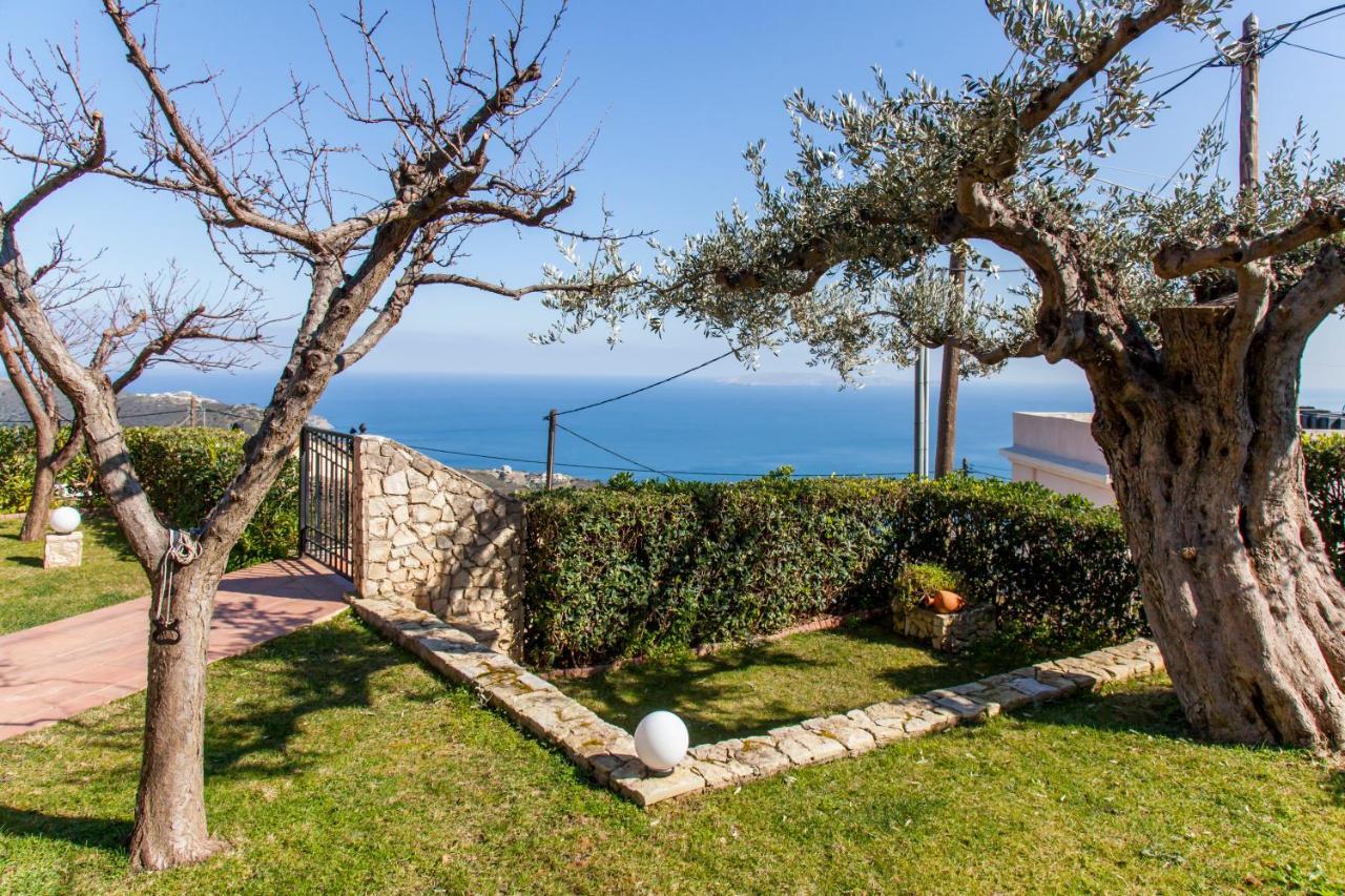 Panorama Traditional House With Private Pool Rodhiá Exterior foto